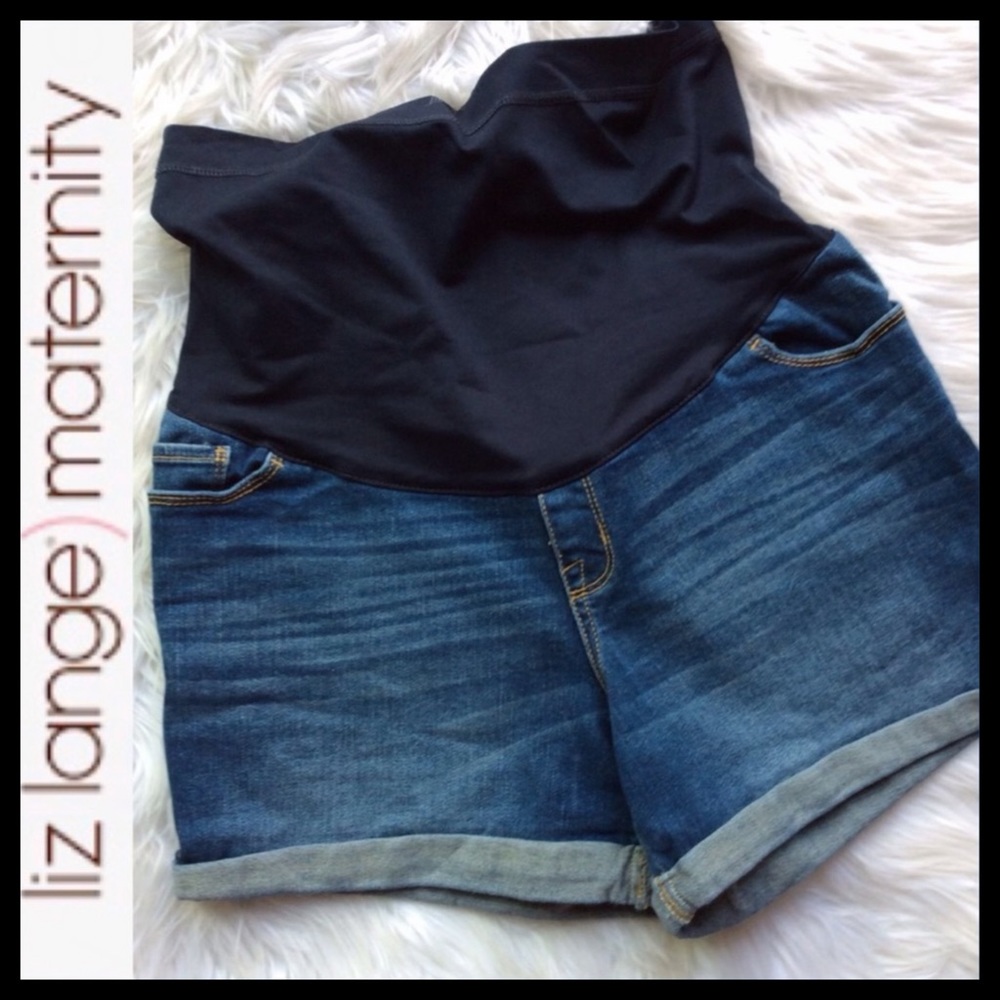 LIZ LANGE DISTRESSED DENIM SHORTS